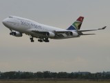 Dux2003_041 - a missed approach by the SAA 747