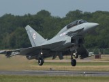 RIAT2006_048 - the Eurofight Typhoon on take off