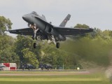 RIAT2007_049 - a Swiss F18 getting airbourne